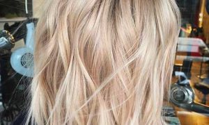 Short Blonde Hairstyle