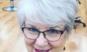 Short Haircuts for Older Women 2019