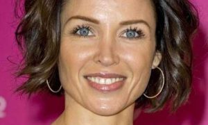 Short Haircuts for Women Over 40