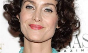 Trendy Wavy & Curly Haircuts for Older Women – Short, Medium and Long