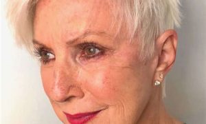 23 Best Pixie Haircuts for Older Women (2023 Trends)