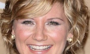 Short curly hair styles for women over 50