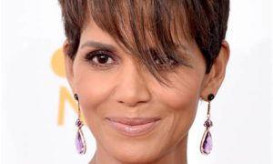 15 Pixie Hairstyles for Women Over 50 - Haircuts & Hairstyles 2018