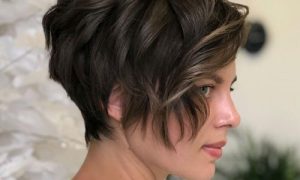 47 New Short Hair with Bangs Ideas and Hairstyles for 2024